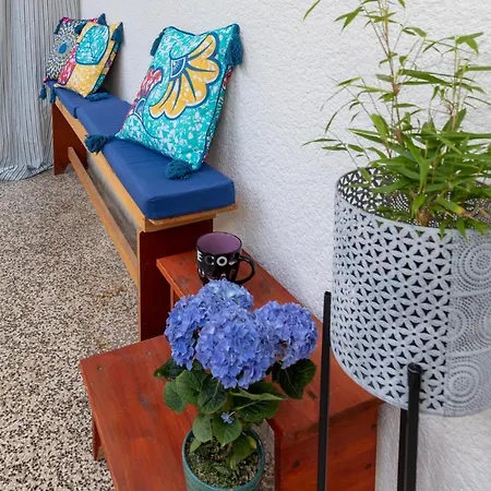 Splitstay - Spacious & Peaceful, 15 Min Walk To Old Town Апартаменты Сплит
