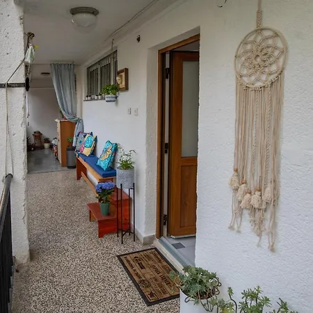 Spacious - Balcony & Near Old Town Apartamento *
